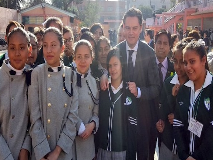 Habilita SEP portal para capacitación docente