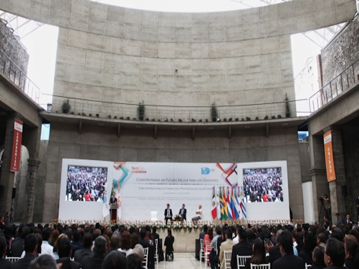 Hasta mayo se incrementará el sueldo a maestros destacados: SEP