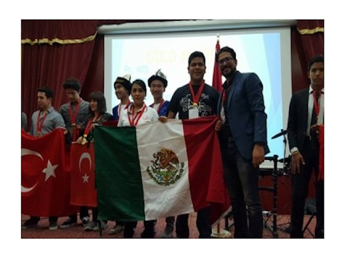 Mexicanos ganan oro en Festival Internacional de Ingeniería, compitieron 27 países