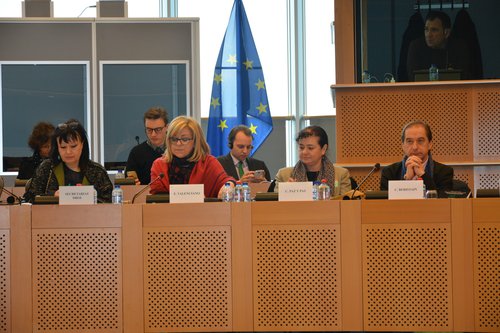 Caso Ayotzinapa llega a Parlamento Europeo