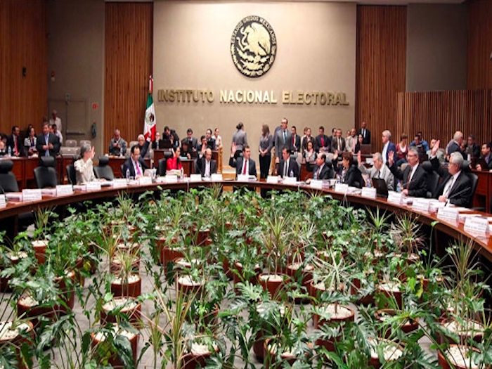 INE se dice atento en fiscalización de gastos de campaña