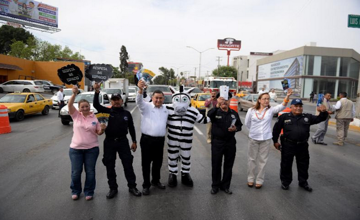 Promueve Alcalde conciencia vial entre automovilistas
