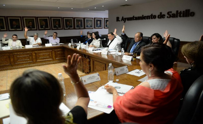 Aprueban en Cabildo recargos a peso en infracciones electrónicas