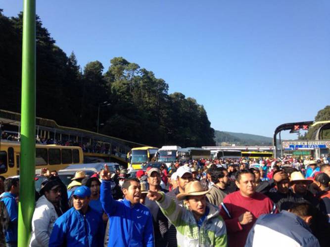 La CNTE ordena ‘cazar’ y rapar a los ‘delatores’ en Michoacán