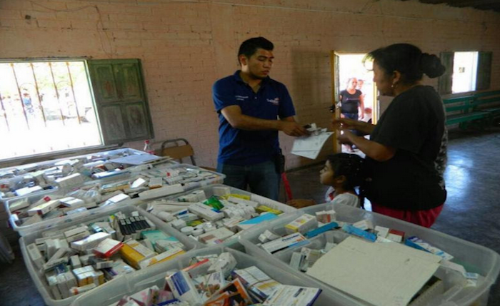 Ejido Derramadero recibe brigada de servicios municipales