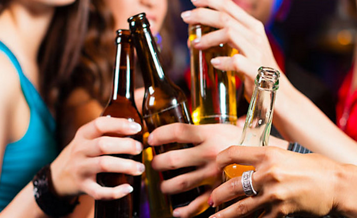 Aumenta en Coahuila consumo de Alcohol en jóvenes