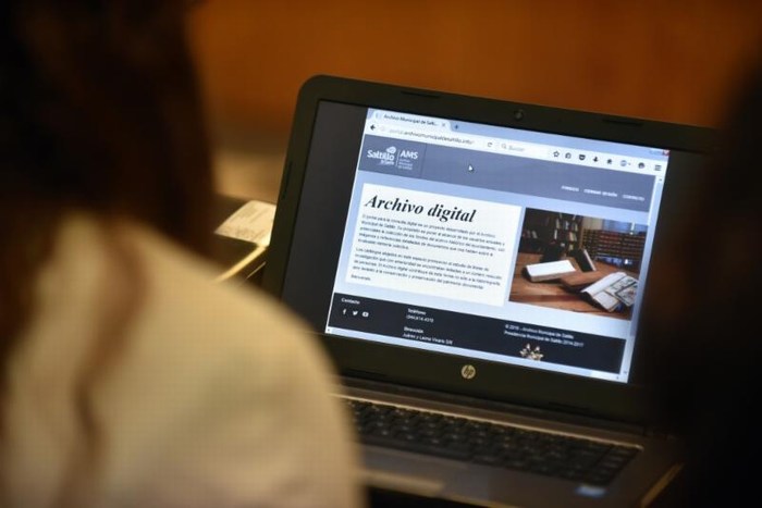 Saltillo: Pone Archivo Municipal en línea documentos históricos