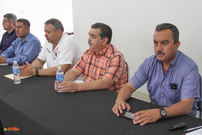 Ante el consejo de planeación y urbanismo presenta la semac programa parcial del centro histórico de acuña