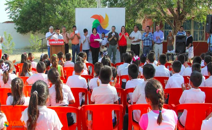 GOBIERNO DE UNIDAD SIGUE CAMBIANDO SUEÑOS POR  ACCIONES EN ESCUELAS DE ACUÑA.