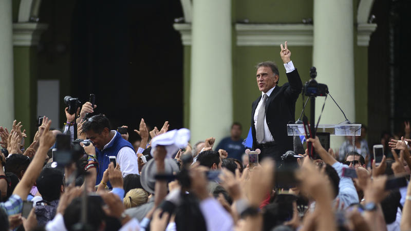 YUNES PIDE AL CONGRESO DE VERACRUZ NO ESCUDAR A DUARTE DE LA JUSTICIA