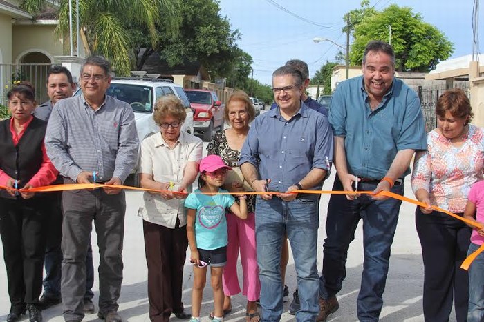 Acuña: Concretan obra en la calle-canal amado gutiérrez, con la disminución de riesgos por inundación