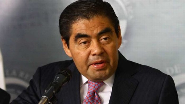 Barbosa pide que el PRD vaya solo en 2018
