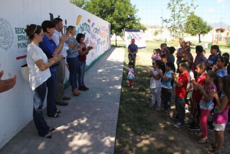 Saltillo: Inauguran Mural de la Mujer en Centro Comunitario