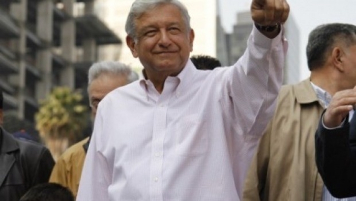 Descarta AMLO alianza con PRD por seguir con la mafia del poder