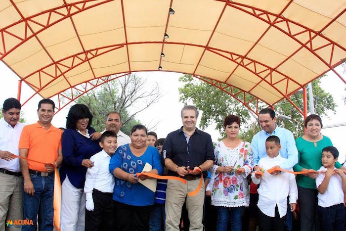 CON EL ARRANQUE DEL CICLO ESCOLAR EL GOBIERNO DE UNIDAD BENEFICIA A 1,080 ESTUDIANTES CON TECHO MALLA SOMBRA.