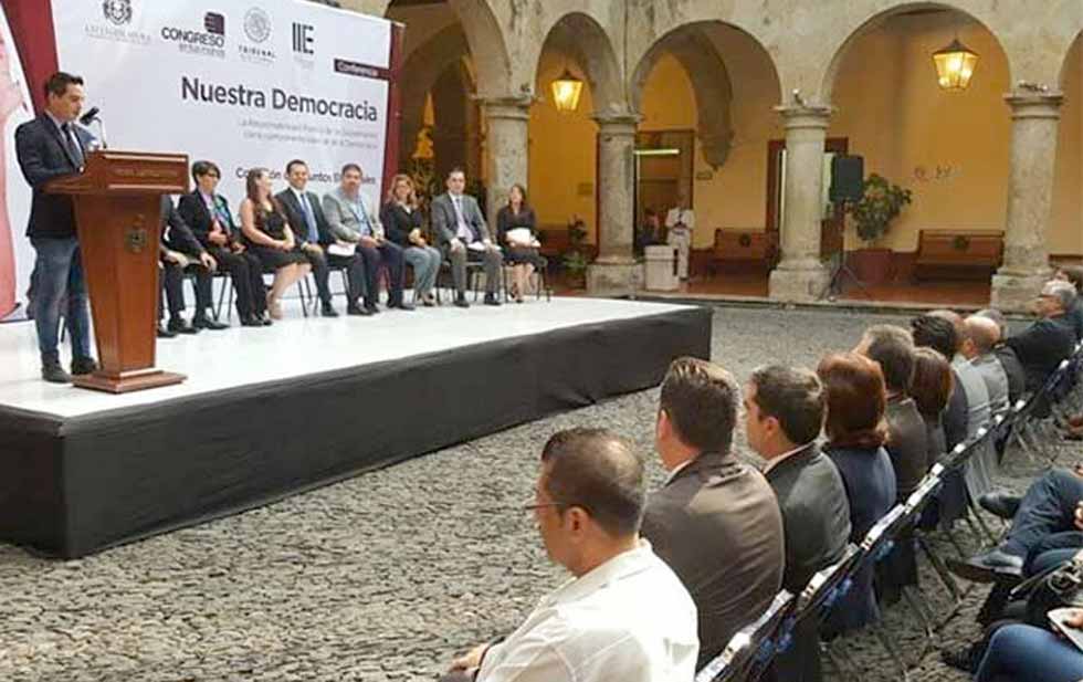 Diputados de Jalisco se aumentan sueldo