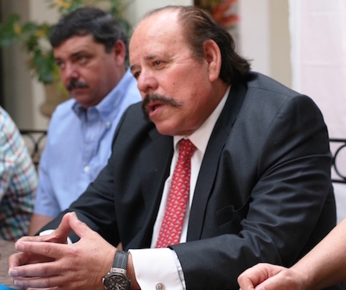 Si Peña Nieto quiere a Coahuila, debe pedir a Rubén Moreira se separe del cargo: Armando Guadiana
