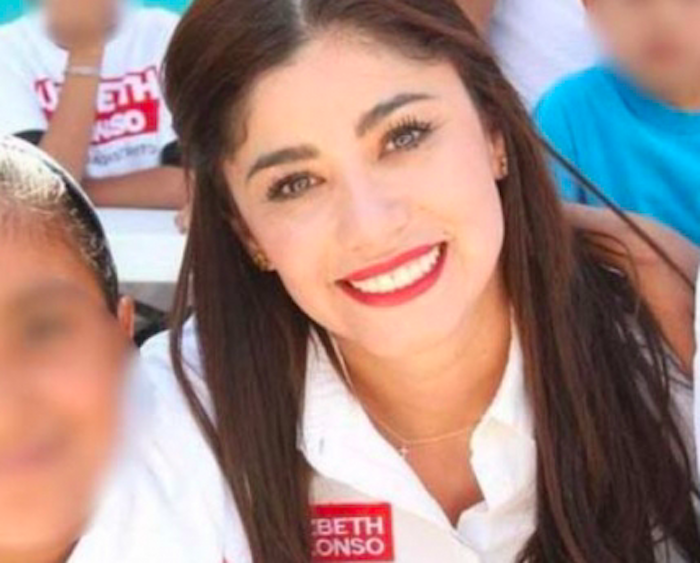 Jubilarán con 21 mil pesos mensuales a funcionaria priista de 36 años