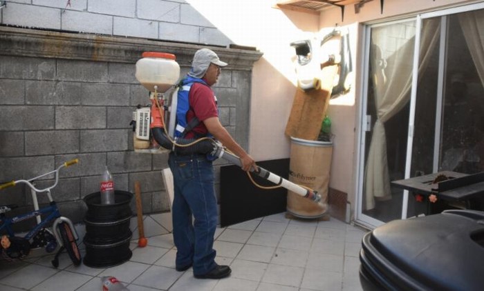 Saltillo: Implementan en Balcones de Morelos campaña de descacharrización