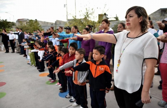 Saltillo: Respeto e igualdad son valores que inician en casas
