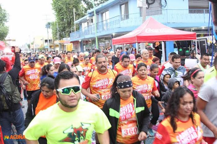 ACUÑA: CON EXITOSA CARRERA CONCLUYEN FIESTAS DE LA AMISTAD 2016.
