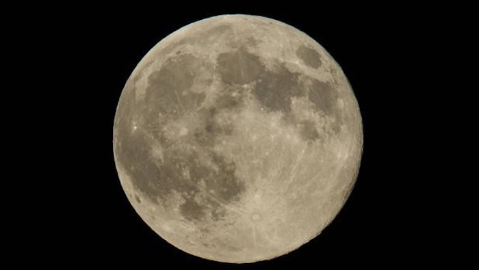 Se aproxima la superluna más intensa de lo que llevamos de siglo