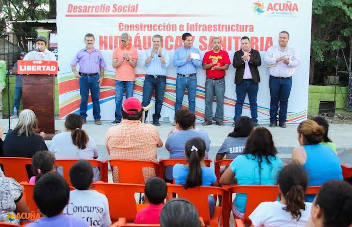 ACUÑA: EN MARCHA INTRODUCCIÓN DE DRENAJE EN LA COLONIA ENRIQUE  MARTÍNEZ Y MARTÍNEZ.