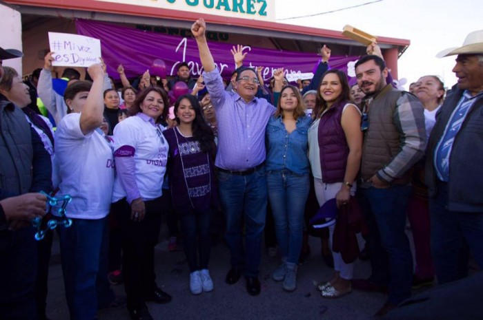 Denuncia Javier Guerrero uso indebido de su imagen.