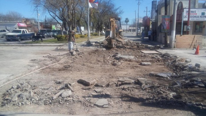 EN MARCHA REHABILITACIÓN DE CRUCEROS CON CONCRETO HIDRÁULICO.