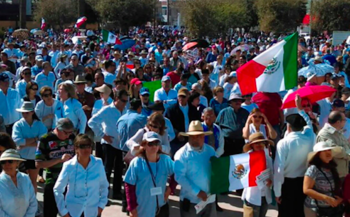 Miles marchan contra corrupción en Torreón