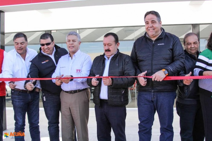 INAUGURAN CENTRO DE SERVICIO DEL INFONAVIT.
