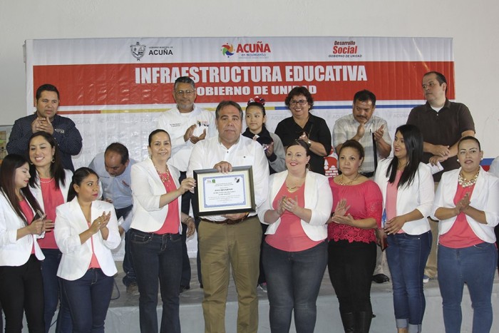 CUMPLE LA ADMINISTRACIÓN MUNICIPAL CON LA NIÑEZ ACUÑENSE.