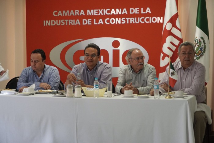 EL ESTADO ESTA EN CRISIS Y REQUIERE DE PROFESIONALIZACIÓN Y EXPERIENCIA :JGG