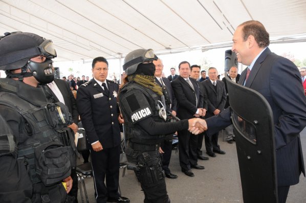 Desvían en Coahuila recursos para sueldos de Policías