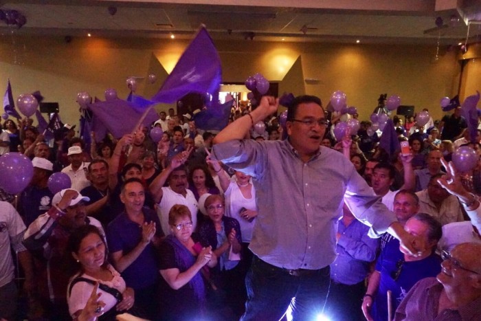 ESTE MOVIMIENTO SOLO SE DETENDRÁ CUANDO LLEGUEMOS, TODOS JUNTOS, A PALACIO DE GOBIERNO: JAVIER GUERRERO