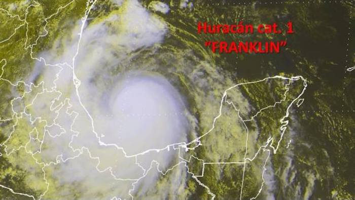 'Franklin' se intensifica en huracán categoría 1