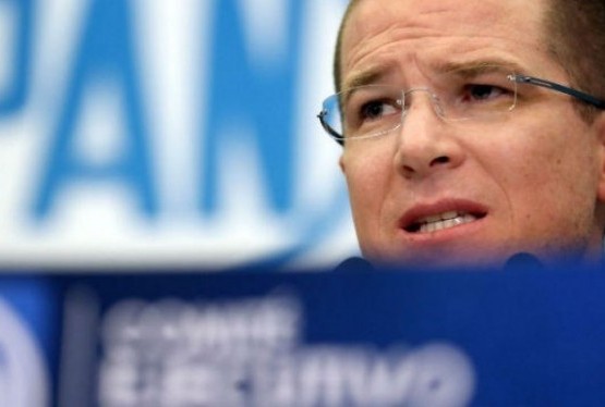 Ricardo Anaya cuelga el teléfono al periodista Paco Zea