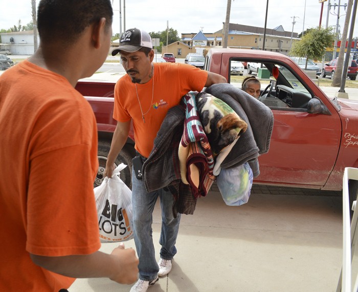 DIF Y CANACINTRA TRASLADARÁN MÁS DE 3 TONELADAS DE APOYO A LOS ESTADOS DE PUEBLA Y MORELOS.