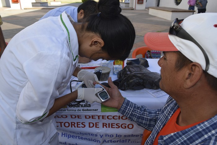 EN CAMPAÑA PREVENTIVA CONTRA EL CÁNCER DE PRÓSTATA APLICAN 150 PRUEBAS DE ANTÍGENO PROSTÁTICO