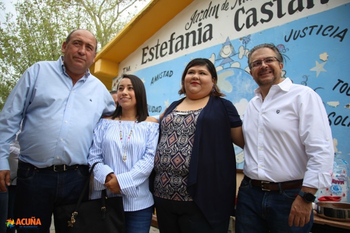 SUPERVISAN AVANCE DE REHABILITACIÓN DEL JARDÍN DE NIÑOS “ESTEFANÍA CASTAÑEDA”.