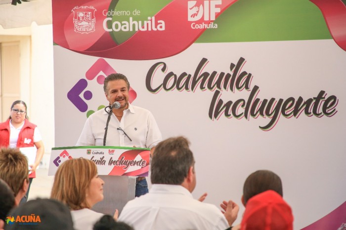 BENEFICIAN A POBLACIÓN VULNERABLE DE LA REGIÓN NORTE DE COAHUILA CON SILLA DE RUEDAS Y PRÓTESIS DENTAL.