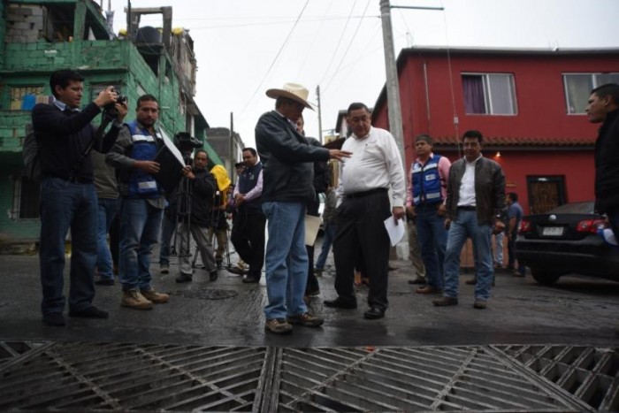 Soluciona Municipio inundaciones a vecinos