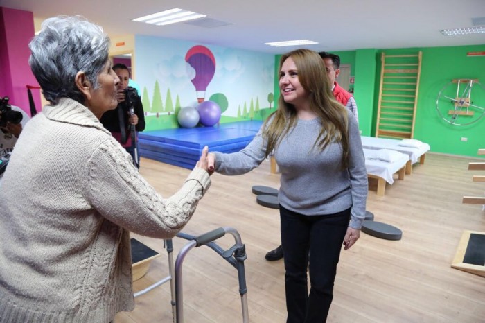 VISITA MARCELA GORGÓN CENTRO REHABILITACIÓN DE MONCLOVA