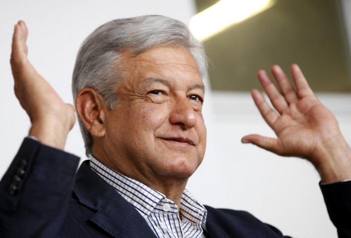 INE desecha queja contra Morena y AMLO por difusión de Proyecto Alternativo de Nación