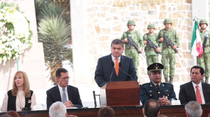 COAHUILA SE SOSTIENE EN DESARROLLO Y RESPALDA LAS INSTITUCIONES