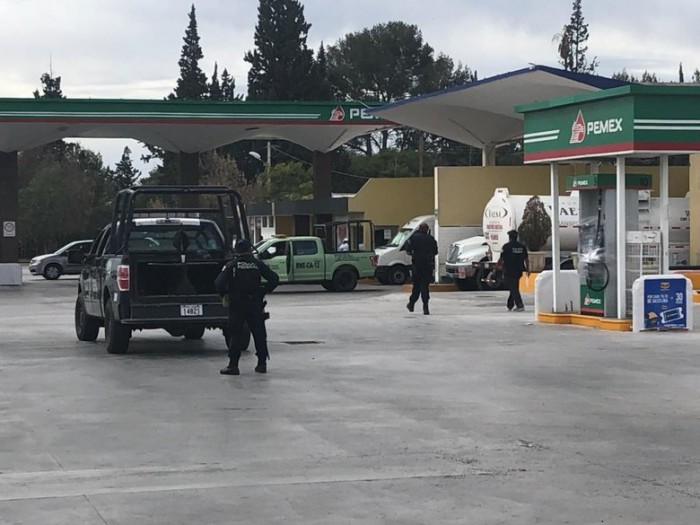 Clausuran gasolinera relacionada con ‘El Mono’ Muñoz