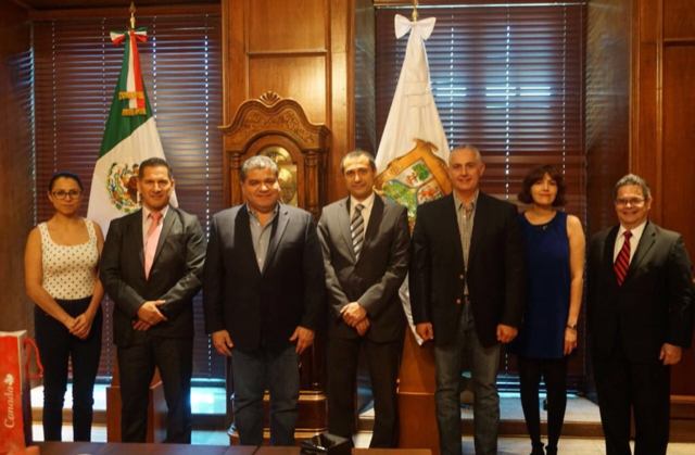 SOSTIENE GOBERNADOR REUNIÓN CON CÓNSUL GENERAL DE CANADÁ