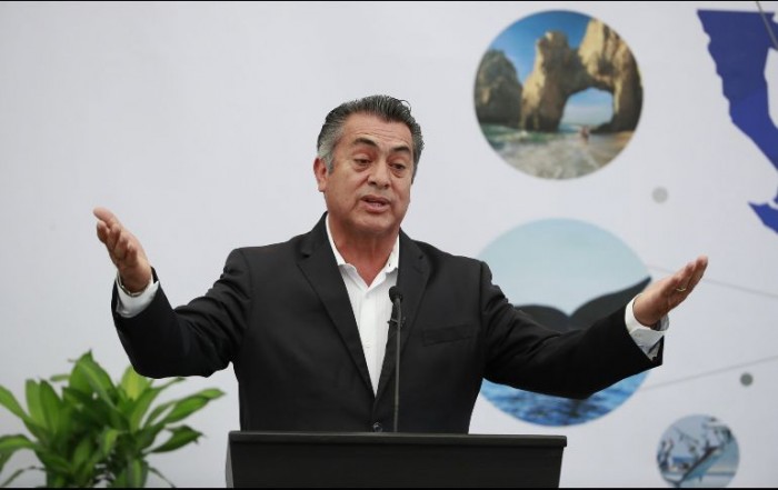 Lamenta 'El Bronco' los pocos spots otorgados a su campaña