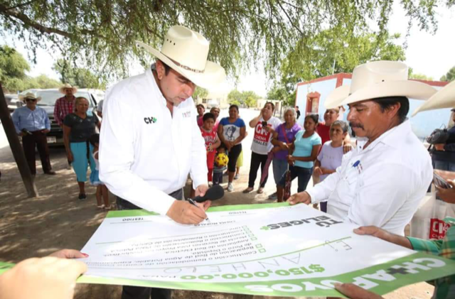 CHEMA MORALES RECORRE EL MUNICIPIO POR SEGUNDA VEZ