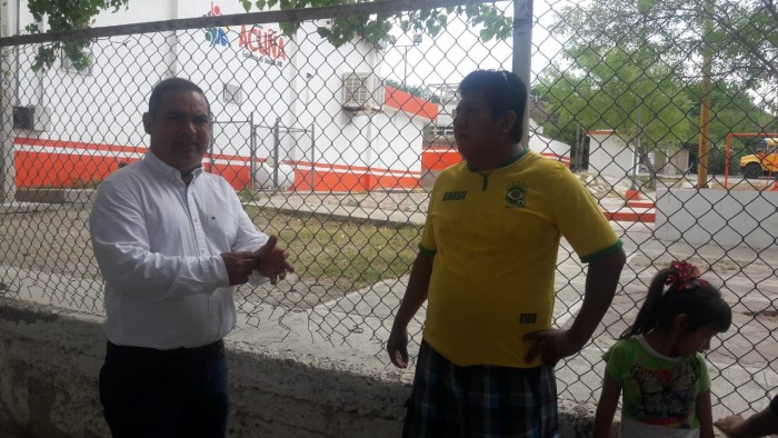 SUPERVISA ALCALDE OBRAS DIVERSAS EN LA CIUDAD.